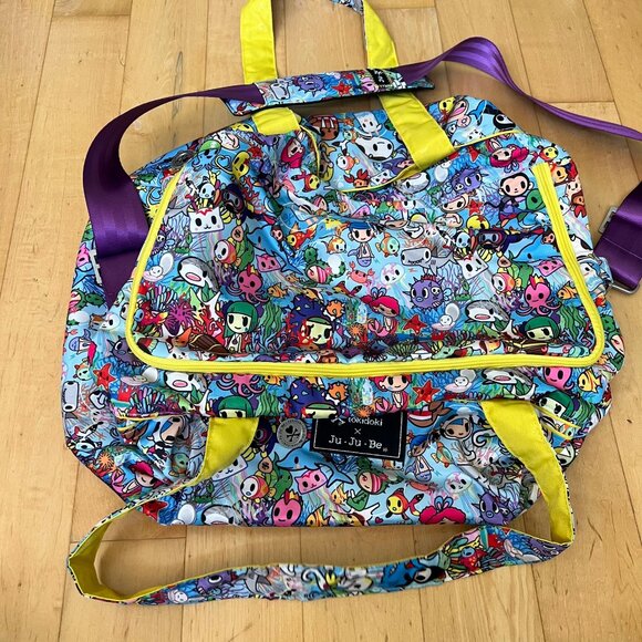 Jujube x Tokidoki Sea Amo 1.0 Sea Animal Overnight Duffle Bag w/Seatbelt Strap - Picture 1 of 8